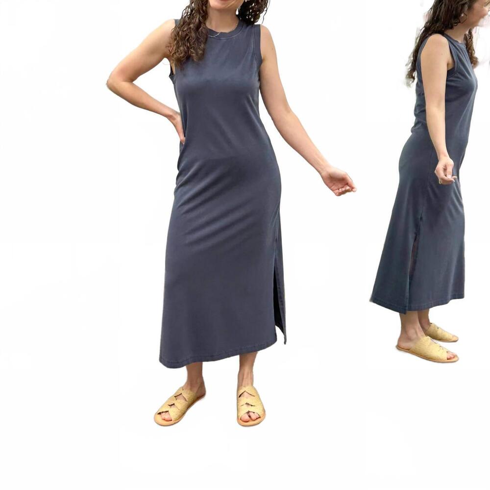 NEW BLU PEPPER sleeveless midi t-shirt dress in navy